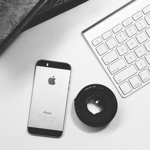 通(tōng)過分(fēn)享塑造個(gè)人(rén)，企業(yè)品牌